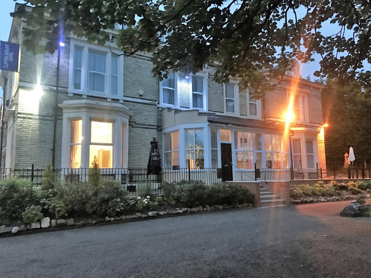 The New Clifton House Hotel Нюкасъл ъпон Тайн Екстериор снимка