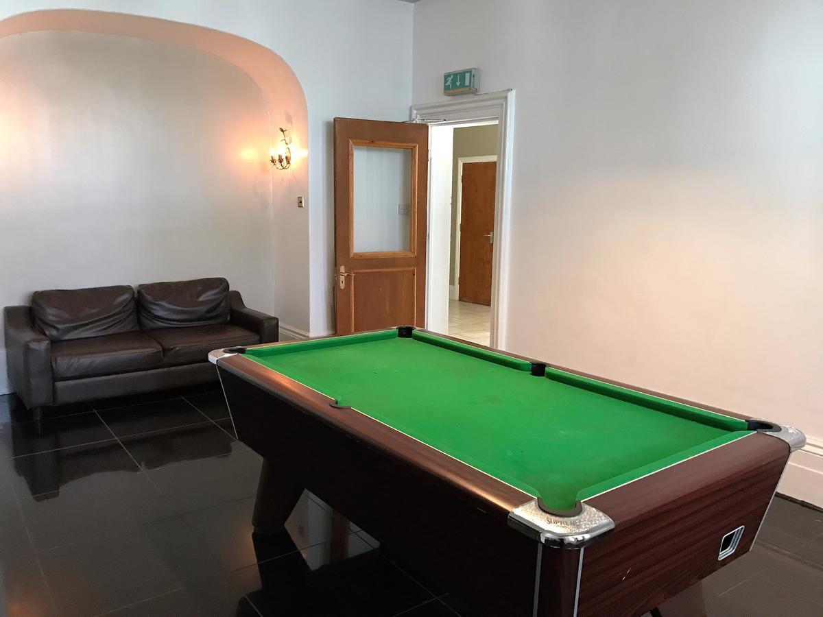 The New Clifton House Hotel Нюкасъл ъпон Тайн Екстериор снимка