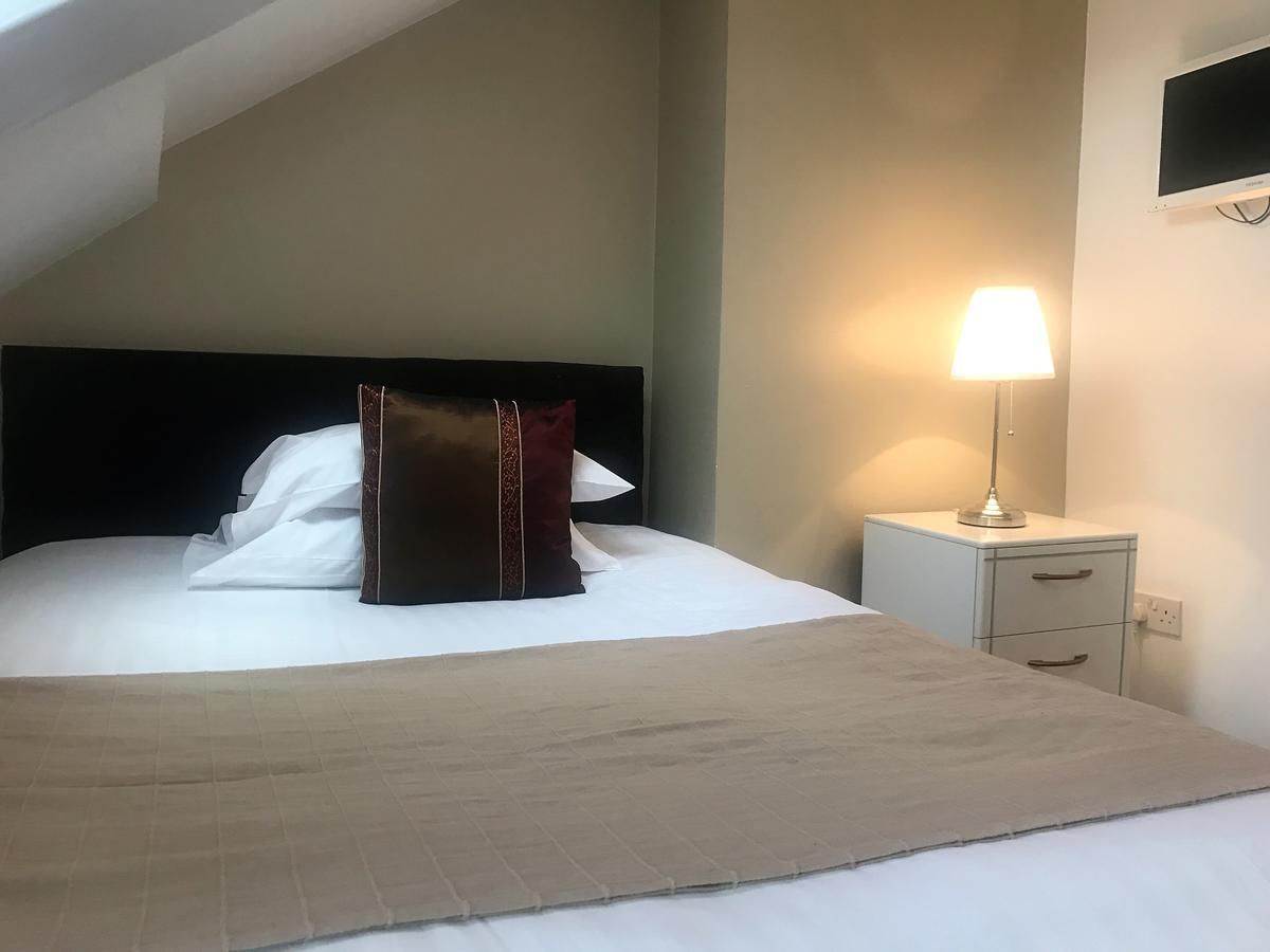 The New Clifton House Hotel Нюкасъл ъпон Тайн Екстериор снимка