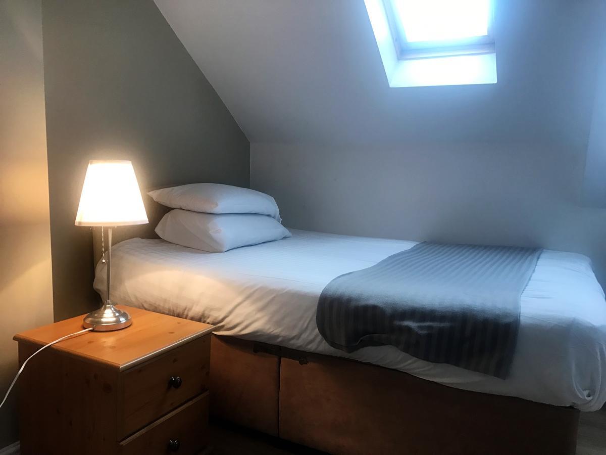 The New Clifton House Hotel Нюкасъл ъпон Тайн Екстериор снимка